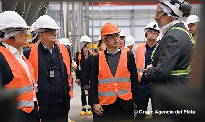 Kicillof recorrió fábricas en el Parque Industrial de Mar del Plata