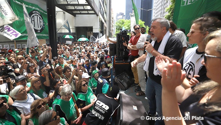 Paro Nacional de ATE con más del 90% de acatamiento y movilizaciones en toda la Argentina: «Hasta que la reforma laboral quede por el piso»