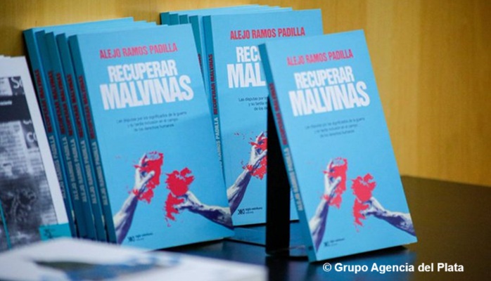 El Juez Alejo Ramos Padilla presentó el libro «Recuperar Malvinas» en la Legislatura Bonaerense: «Se transformó en una causa nacional desde 1833 y le interesa a todo el continente»
