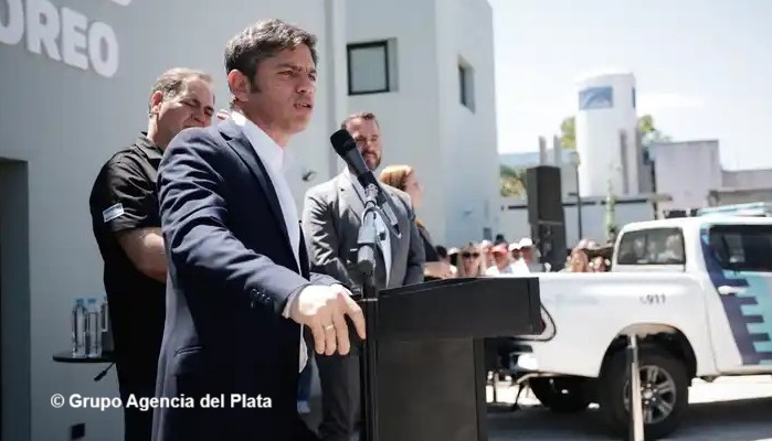 Kicillof entregó patrulleros en Escobar y embistió al gobierno nacional: «A pesar de que Milei nos robó los fondos»